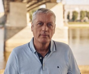 Candidate photo